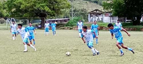 Pillco Marca abrió su campeonato con 16 goles en una fecha intensa