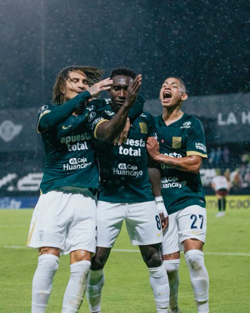 Alianza Lima asegura su pase a los playoffs de la Sudamericana tras empate sufrido en Paraguay
