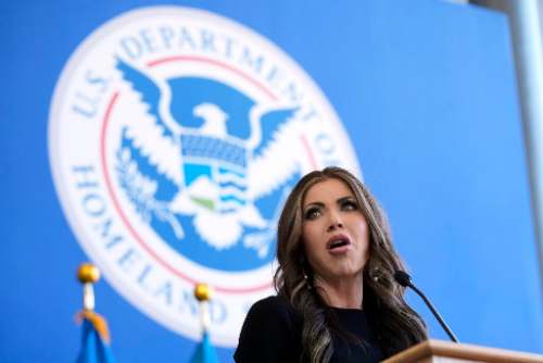 Inspecciones de agentes de seguridad nacional a niños migrantes generan temor