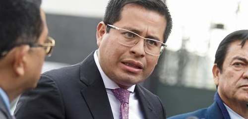 Benji Espinoza llama “inverosímil” que Pedro Castillo haya sido coaccionado para dar golpe