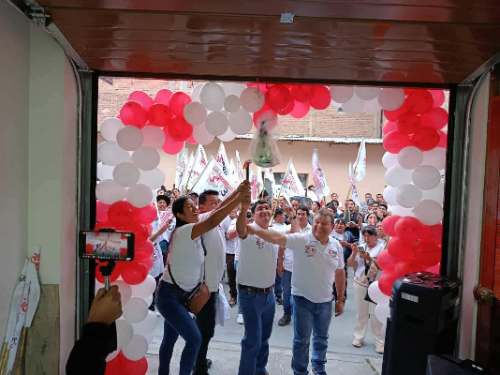 Candidatura de James Magariño suma respaldo en inauguración de local en Huánuco