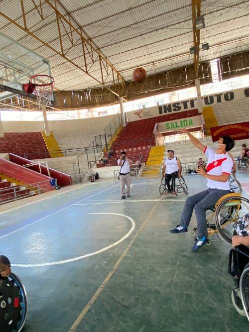 Amarilis realizó Carretera 7K y campeonato de básquet para personas con discapacidad
