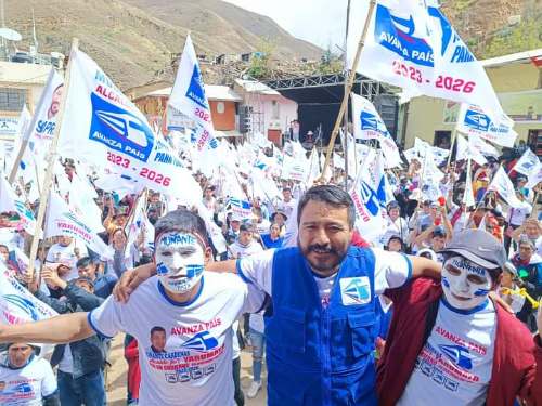 Shapra promete asfaltar el 70 % de las carreteras de Huánuco