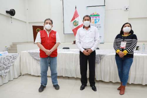 Consejeros se retiran de reunión con el contralor general