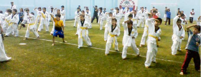 Taekwondistas se van al campeonato nacional "Apertura 2016"