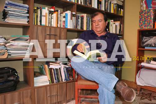 “Entre el mar y la montaña” anuncia el retorno del poeta Andrés Jara Maylle