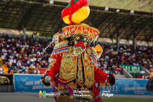 Festival de los Negritos en Paucarbamba con reparto de locro gratis, este domingo 18 de enero