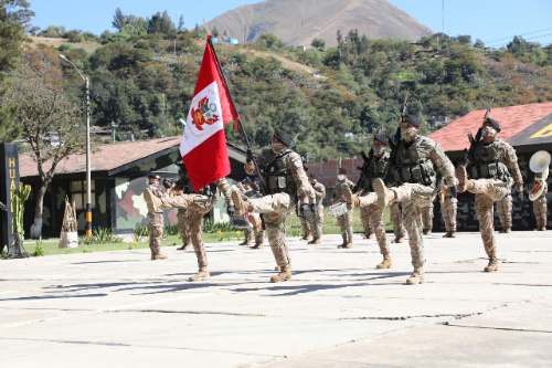 Conmemoraron el Día de la Bandera y los 140 años de la batalla de Arica
