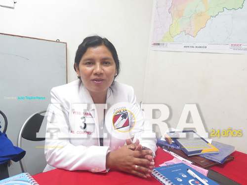 Al 99 % de actas contabilizadas,  Yessy Fabián es virtual congresista