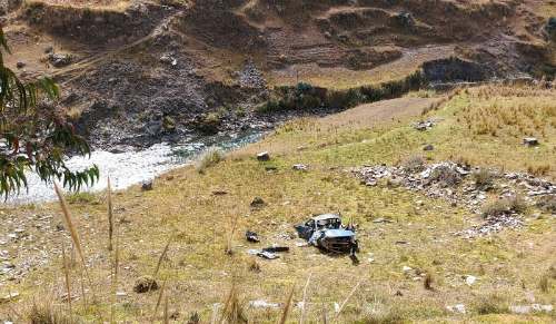 Investigan accidente que dejó un muerto y dos heridos