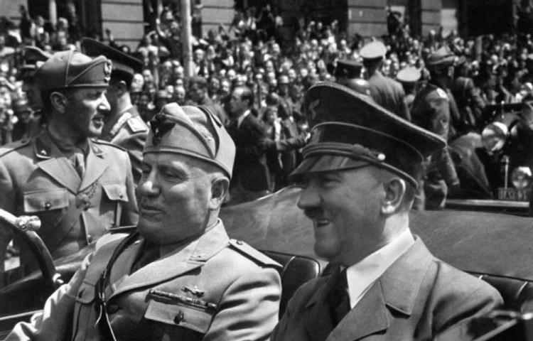 HOY EN LA HISTORIA| Encuentro entre Hitler y Mussolini