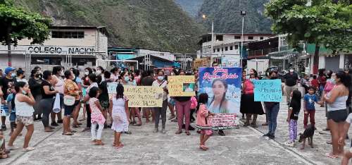 Piden justicia por asesinato de joven madre