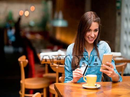 Trabajadores podrán deducir gastos en restaurantes y hoteles
