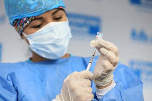 Más de 28 millones de peruanos ya fueron vacunados contra el coronavirus