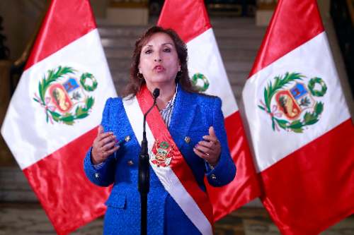 Dina Boluarte: “Aquí nos vamos todos, Ejecutivo y Legislativo”