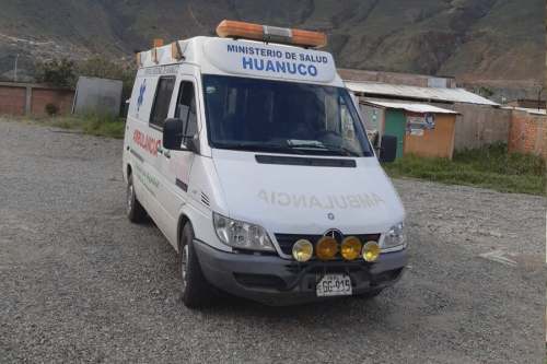 Ambulancias de establecimientos de salud no cuentan con choferes