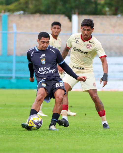 Hernán Rengifo le da el triunfo a ADT con un gol validado por el VAR