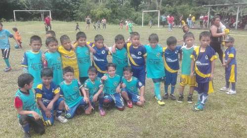 Inauguran torneos de menores en Tingo María