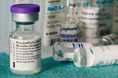 Vacuna de Pfizer no requiere modificaciones por variantes