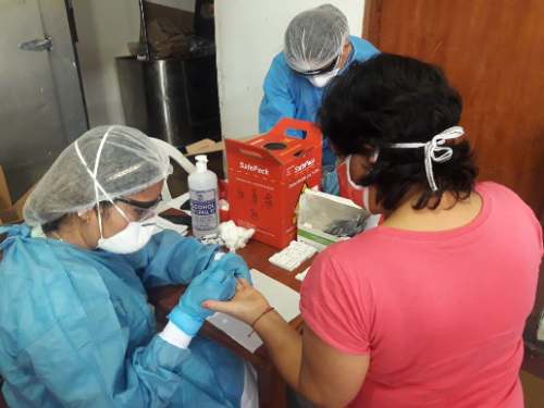 RESULTADOS DE PRUEBAS RÁPIDAS DEBEN PASAR PRUEBAS MOLECULARES