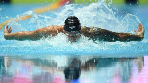 Caeleb Dressel batió récord mundial de Michael Phelps en 100 metros mariposa