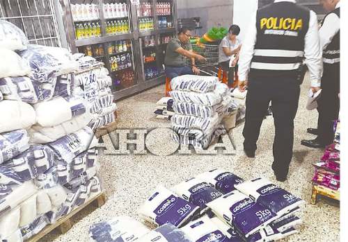 Intervienen comercial Don Pedrito por vender arroz Costeño falso