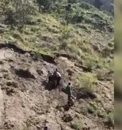 Milagroso rescate: Anciano sobrevive más de 16 horas atrapado bajo un huaico en Pasco