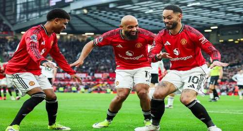 Manchester United vs Tottenham: ¿Más de 2.5 goles? Apuesta y gana