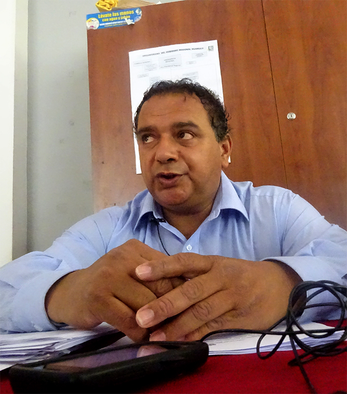 Consejero de Puerto Inca  cuestiona a alcalde de Honoria