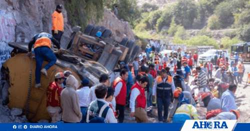 Agricultores afectados tras derrame de petróleo en el río Tumilaca