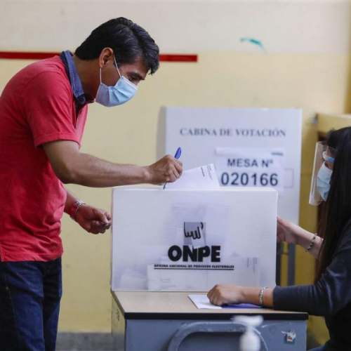 Peruanos podrán elegir su local de votación para las elecciones municipales
