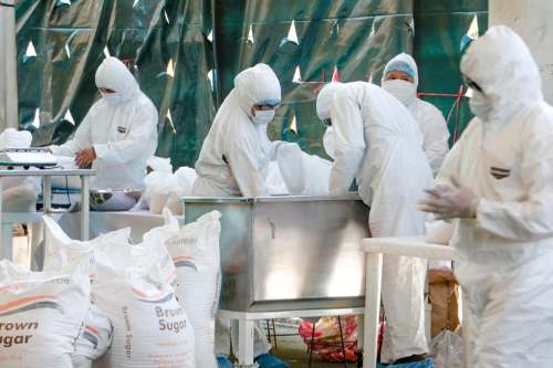Inician distribución de 2500 kits de víveres para personas vulnerables