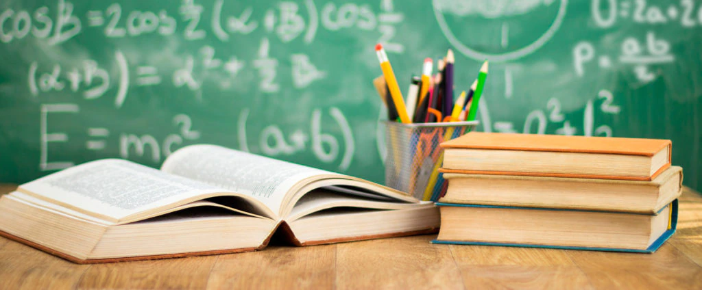 Traición a la educación