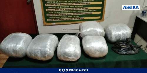 Capturan a policía y tres sujetos transportando droga hacia Lima