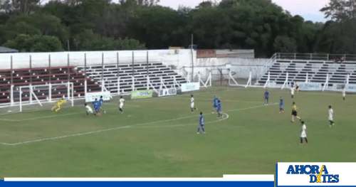 Universitario inicia con pie derecho en la Copa Efipan al vencer a Cruzeiro