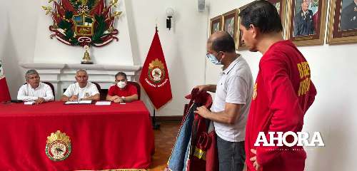 Huánuco fortalece a sus bomberos con la adquisición de 40 equipos de última generación