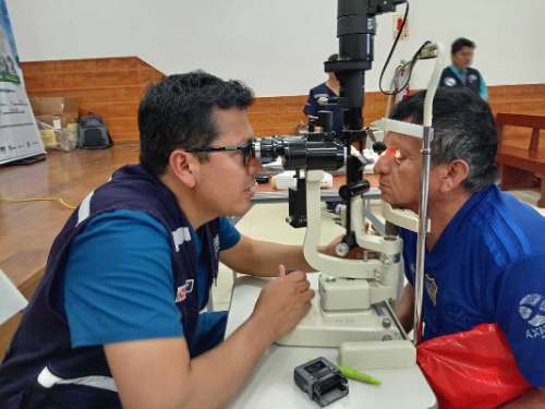Campaña gratuita de cirugías de catarata atenderá a más de 150 pacientes