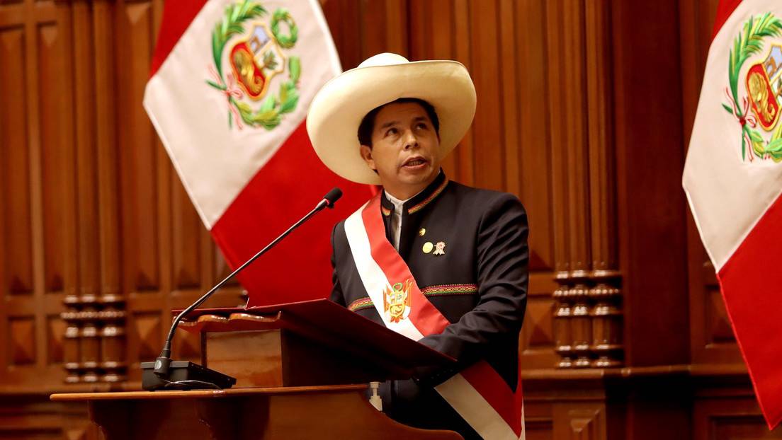 Cien días de Pedro Castillo Terrones: Inestabilidad y promesas incumplidas