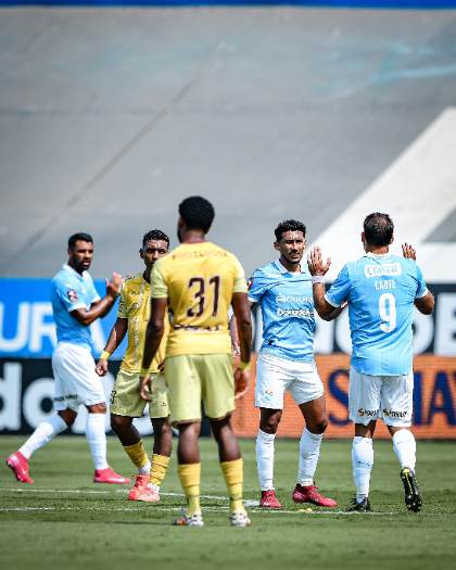 Sporting Cristal sufre más de la cuenta para vencer a Juan Pablo II en el Gallardo