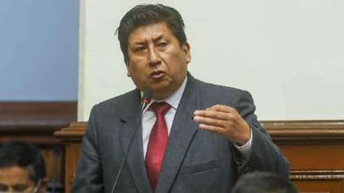 Waldemar Cerrón: "Mientras no cambie la Constitución, vamos a seguir con los mismos males"