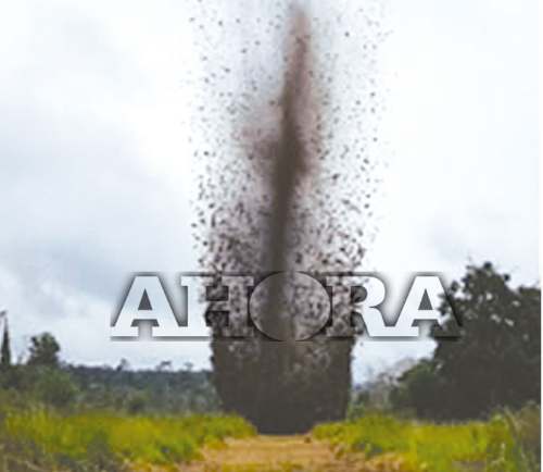 Destruyen 40 aeropuertos clandestinos