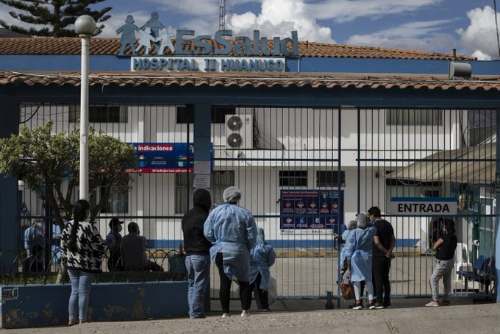 Piden una cama UCI para paciente COVID hospitalizado en EsSalud