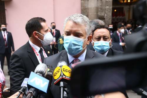 Iván Duque destaca hermandad e historia compartida entre el Perú y Colombia