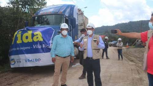 Pasco: Planta de oxígeno llegó a hospital de Villa Rica