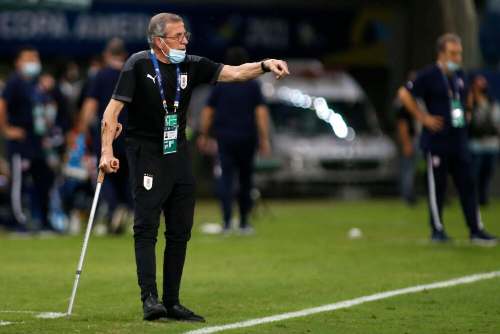 Adiós, Maestro: Tabárez dejó Uruguay