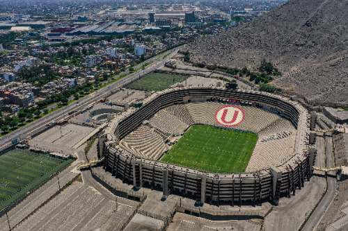 Universitario no será local en el Monumental