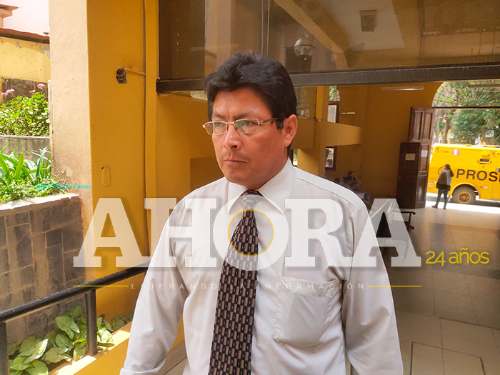 Exigen a empresas de combis a formalizarse