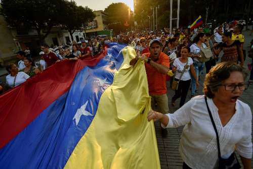 El Perú ocupa el segundo lugar en el top de los 10 países con mayor número de inmigrantes venezolano