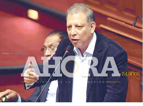 Arana exhorta a revisar blindaje a Chávarry