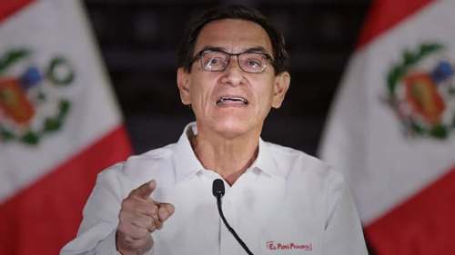Presidente Vizcarra deberá responder unas 60 preguntas si amplían plazo de investigación